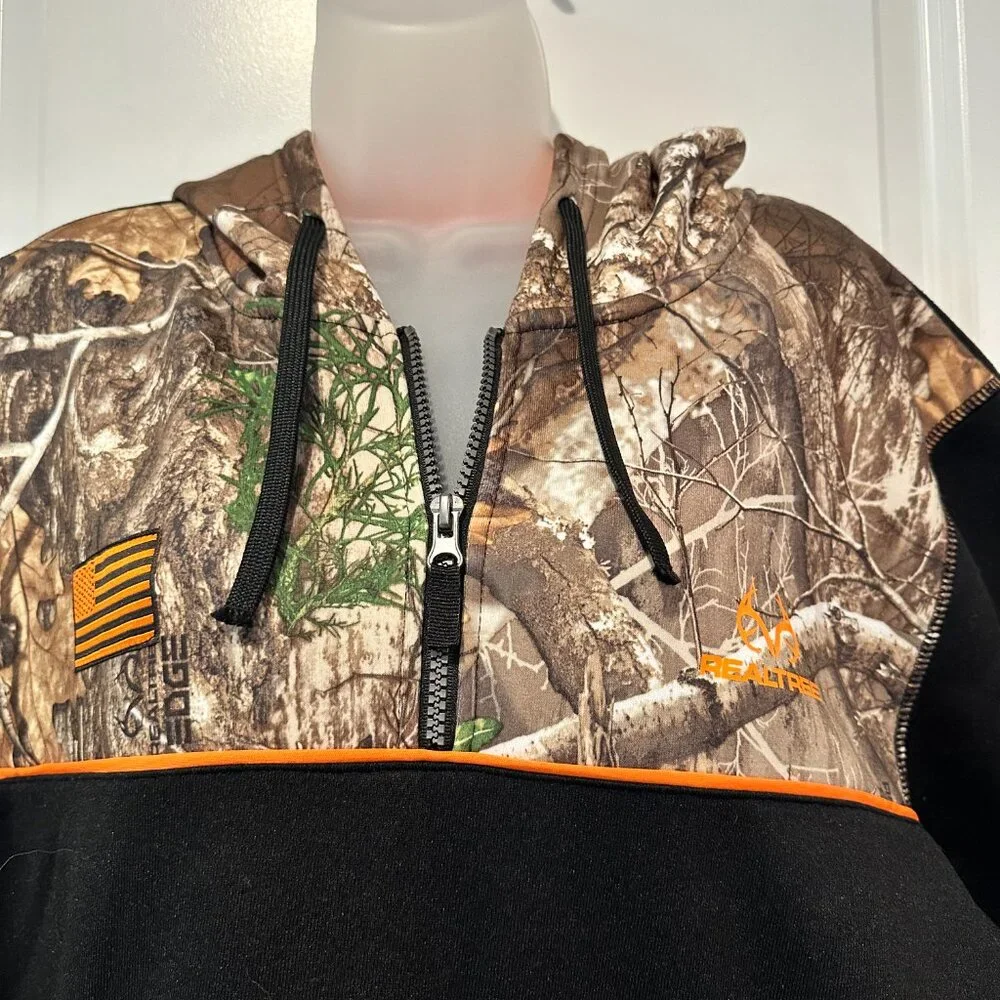 New Realtree Black w/Camo 1/4 Zip Pullover Fleece Hoodie Size M (NWOT) - Picture 3 of 12